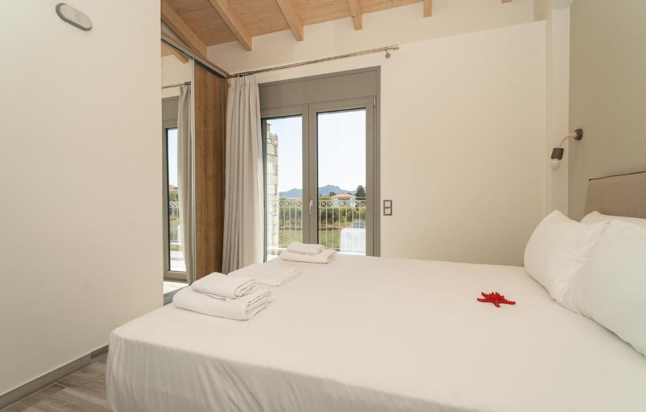 Carlos Mansion Luxury Suites Methoni  Exterior photo